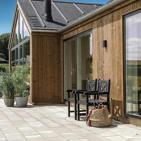 Prázdninový dům Three-bedroom In