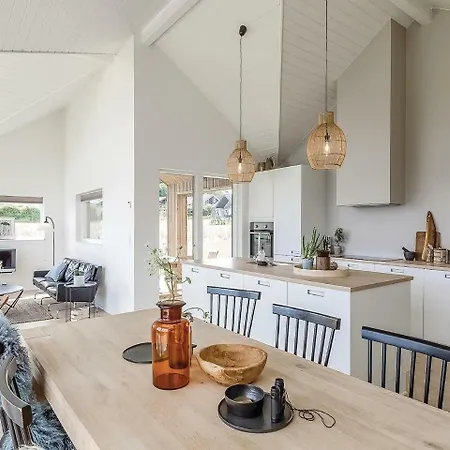 Prázdninový dům Three-bedroom In